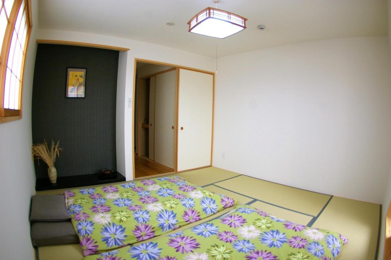 Hotel Vegan Minshuku Sanbiki Neko Kyōto Exterior foto